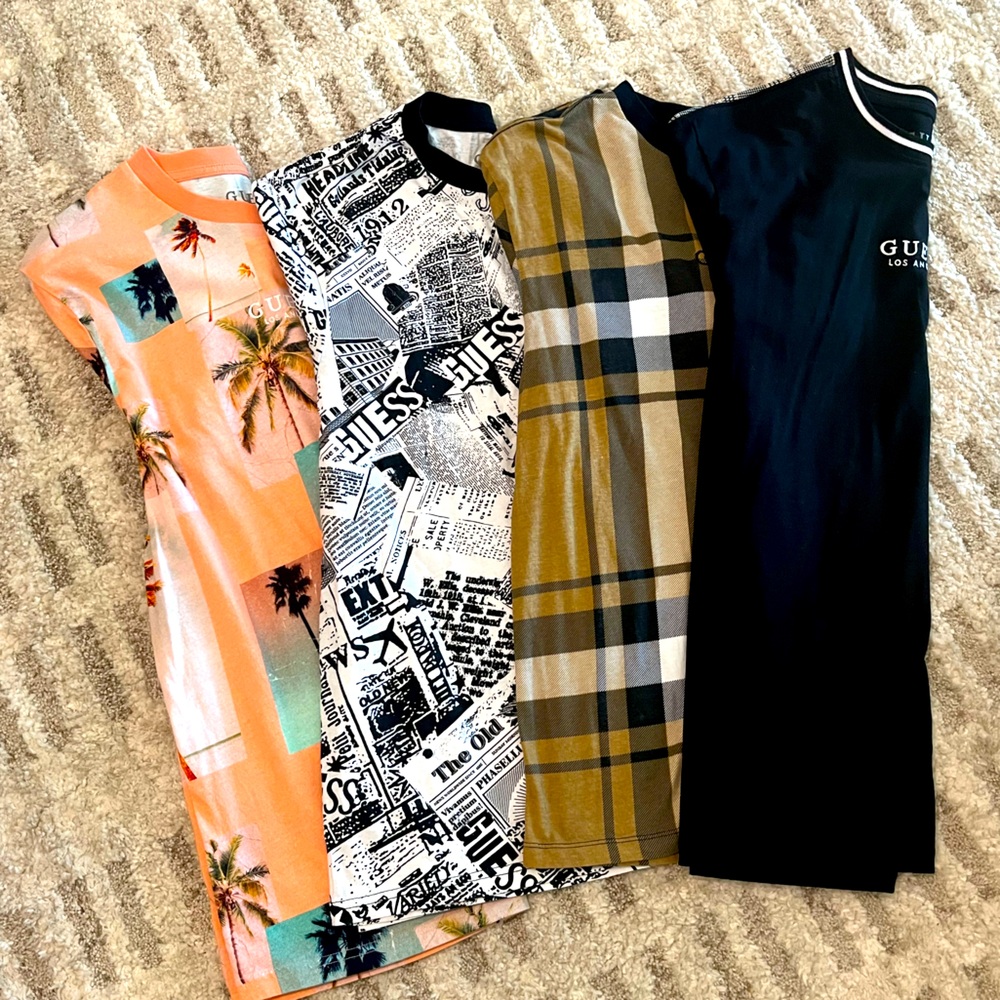 Guess shirt bundle (4 shirts)
Men’s size Medium